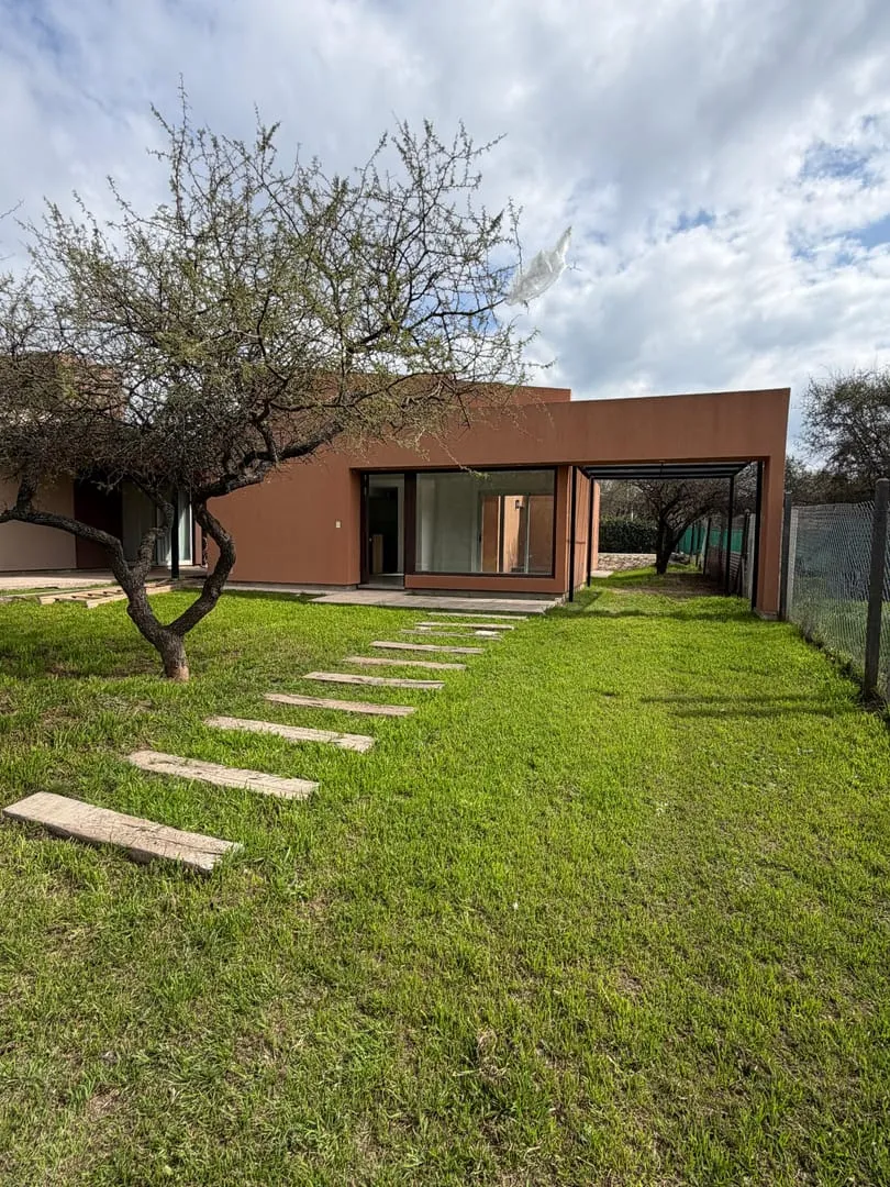 Se vende CASA EN VILLA CATALINA - primera etapa a estrenar