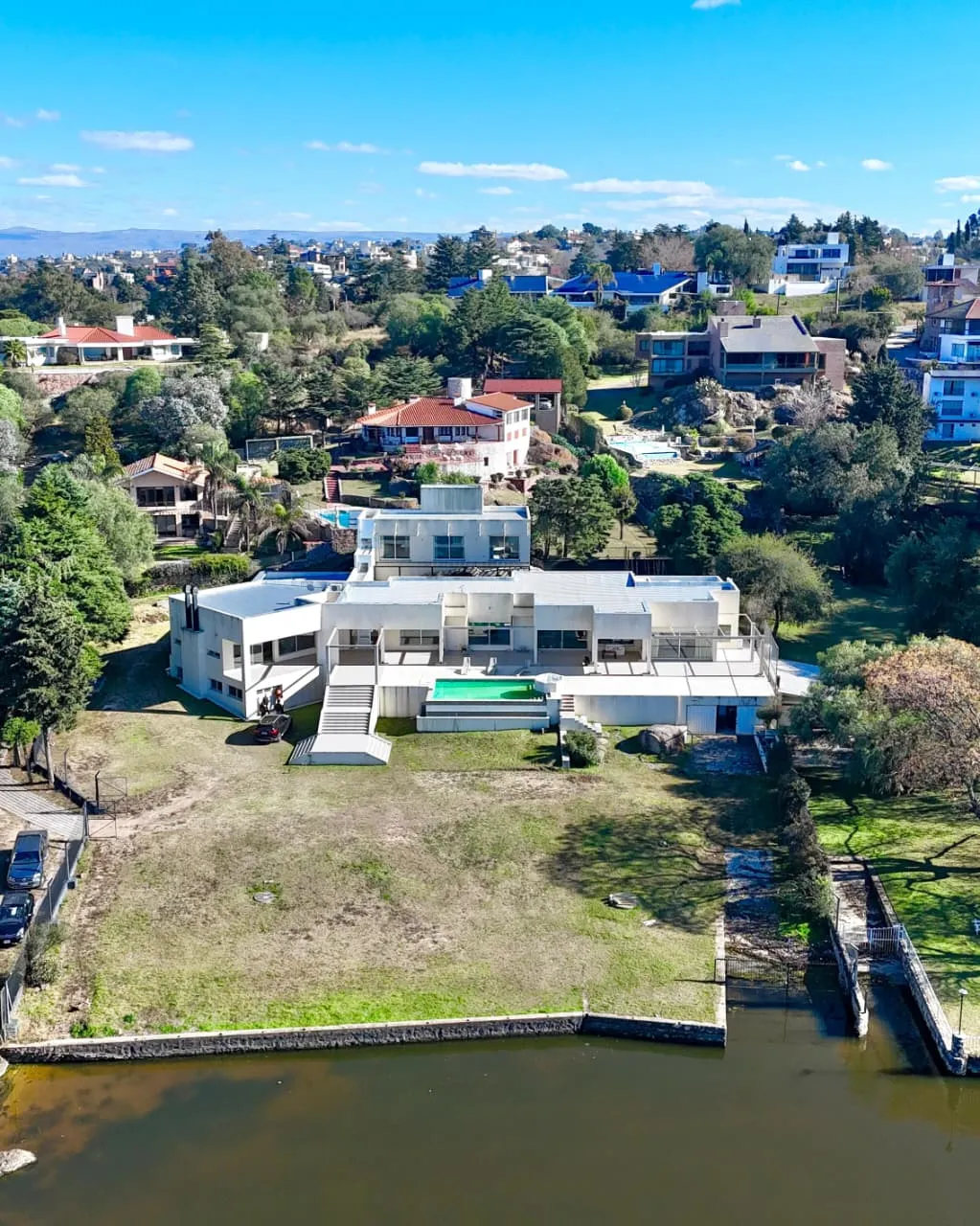 Casa En Venta Con Costa Al Lago Carlos Paz