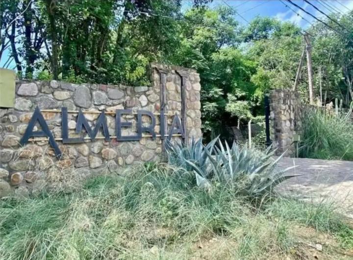 Terreno · 551m²