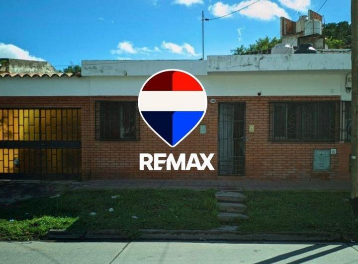 Casa · 93m² · 4 Ambientes · 1 Cochera