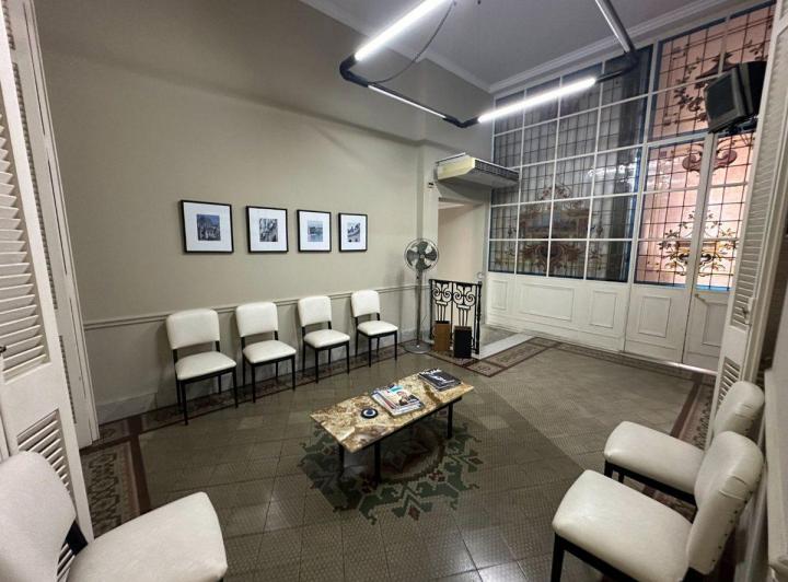 Casa · 256m² · 8 Ambientes