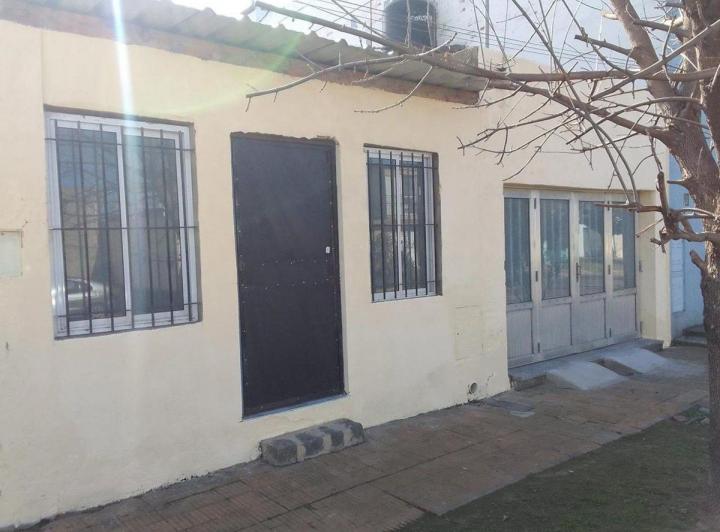 Casa · 98m² · 3 Ambientes · 1 Cochera