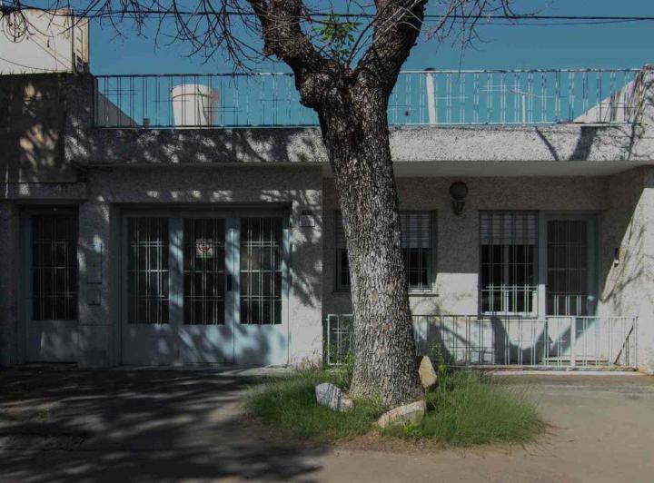 Casa · 84m² · 3 Ambientes · 1 Cochera