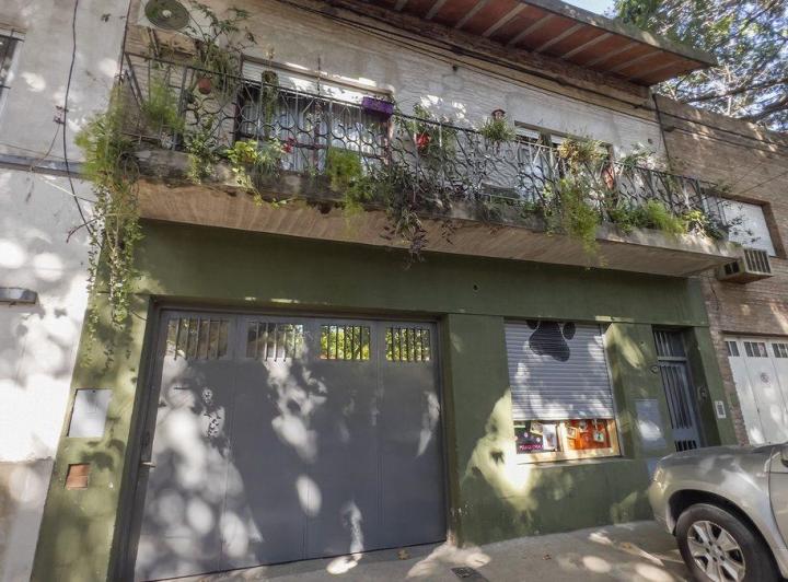Casa · 279m² · 6 Ambientes · 2 Cocheras