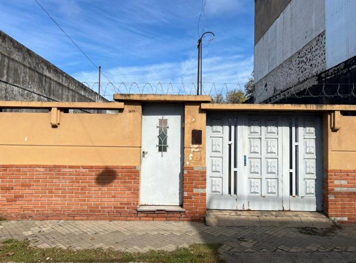 Casa · 159m² · 3 Ambientes · 2 Cocheras