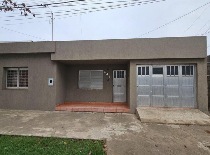 Casa · 114m² · 4 Ambientes · 1 Cochera