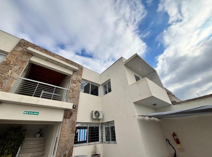 Departamento · 66m² · 4 Ambientes · 1 Cochera