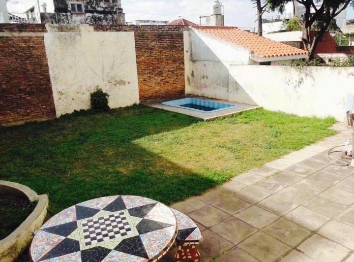 Casa · 200ha · 7 Ambientes · 1 Cochera