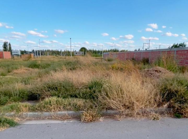 Terreno · 390m²