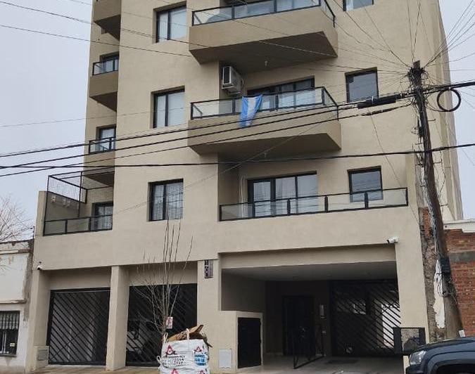 Departamento · 47m² · 2 Ambientes · 1 Cochera