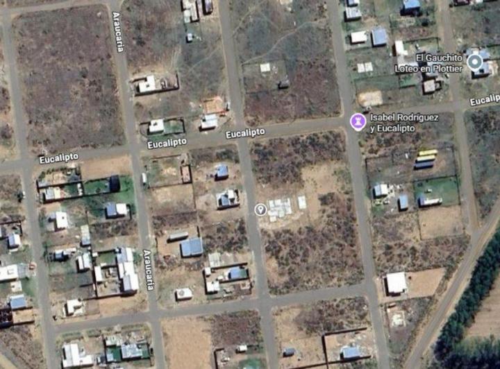 Terreno · 600m²