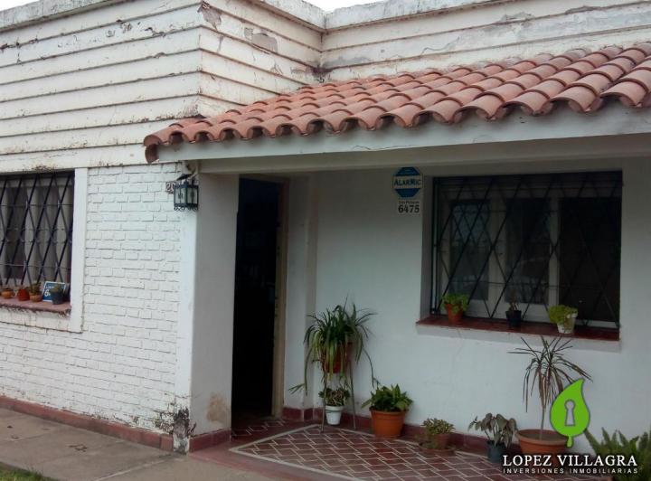 Casa · 115m² · 2 Dormitorios