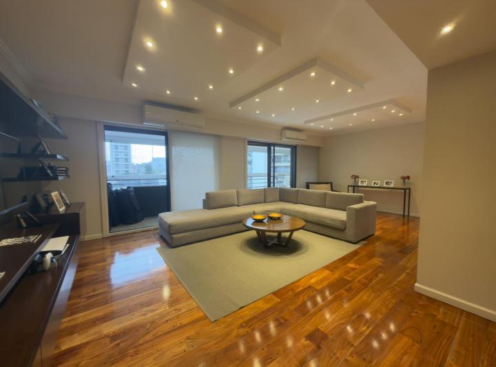 Departamento · 210m² · 7 Ambientes · 2 Cocheras