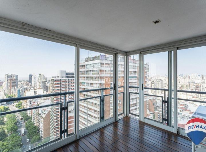 Departamento · 242m² · 5 Ambientes · 2 Cocheras