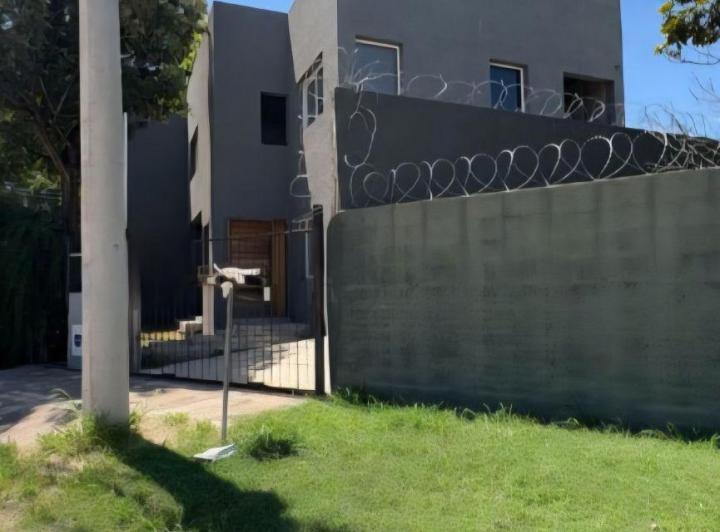 Departamento · 185m² · 2 Ambientes · 1 Cochera
