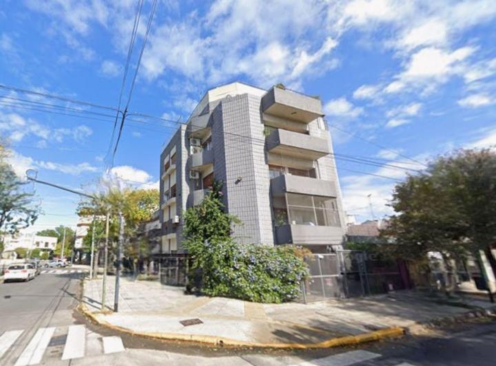 Departamento · 104m² · 5 Ambientes · 1 Cochera