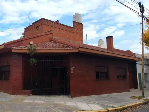 Casa en Venta en Parque Chacabuco, Capital Federal