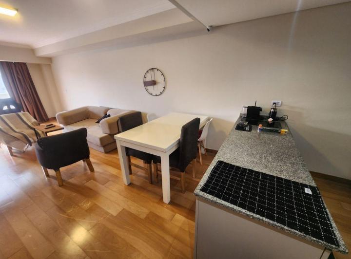 Departamento · 70m² · 2 Ambientes · 1 Cochera