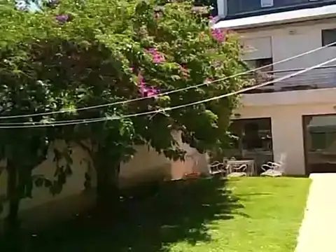 Casa en Venta en Villa Pueyrredon, Capital Federal