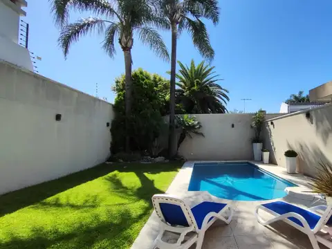 Casa en Venta en Barrio Naón, Mataderos