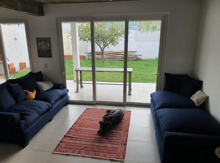 Casa · 230m² · 5 Ambientes · 1 Cochera