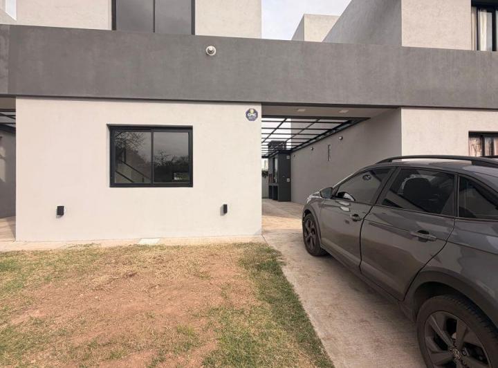 Casa · 100m² · 3 Ambientes