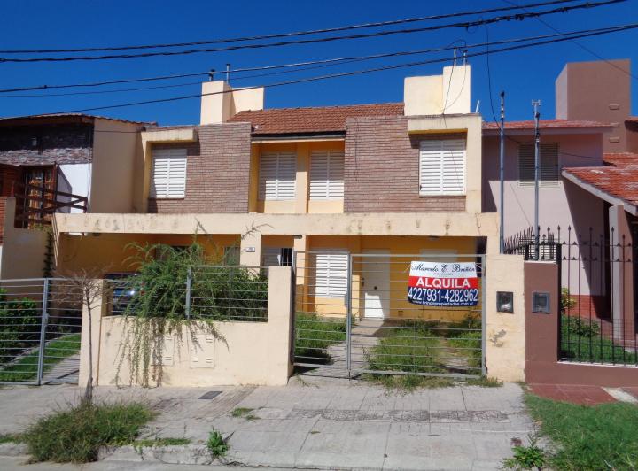 Casa · 100m² · 7 Ambientes · 1 Cochera