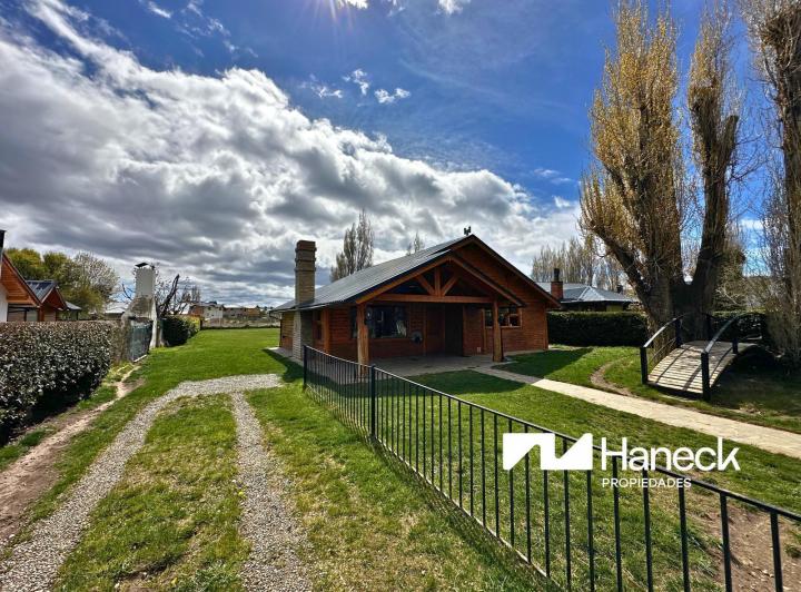 Casa · 1000m² · 4 Ambientes