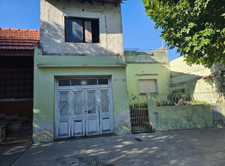 Casa · 150m² · 4 Ambientes · 1 Cochera