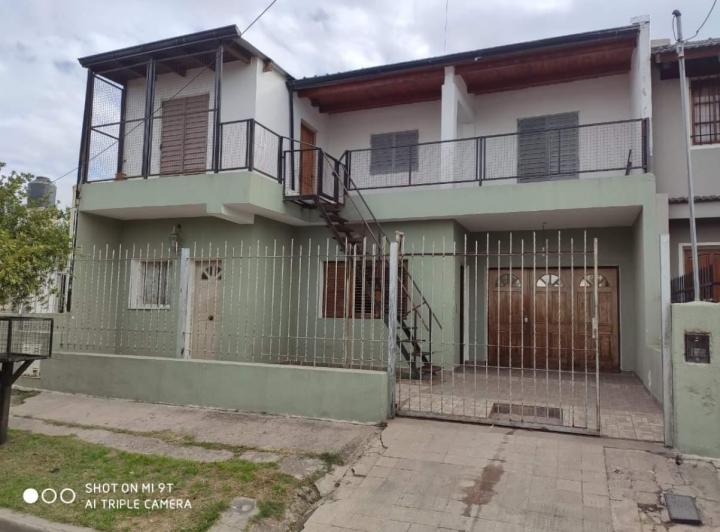 Casa · 123m² · 6 Ambientes