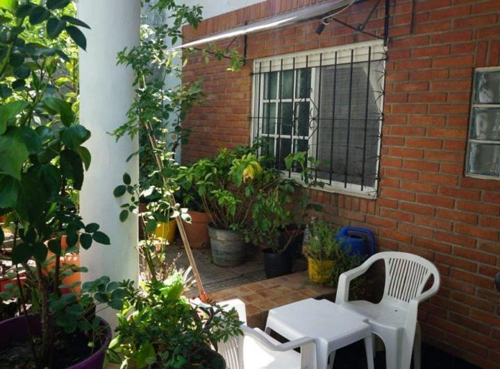 Casa · 83m² · 3 Ambientes · 1 Cochera