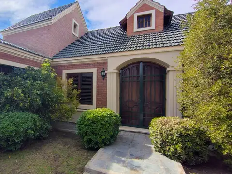 Casa en Venta en Rivadavia, San Juan