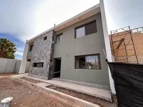 Casa en Venta en Maipú, Mendoza