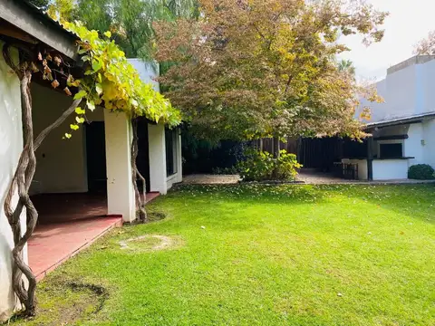 Casa en Venta en La Puntilla, Luján de Cuyo