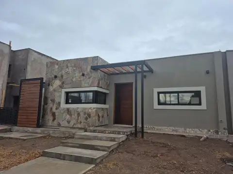 Casa en Venta en Maipú, Mendoza