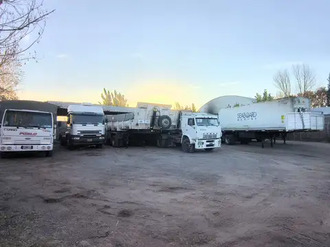 Galpón en Alquiler en Perdriel, Luján de Cuyo