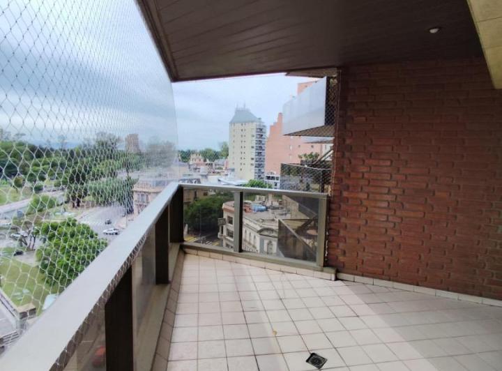 Departamento · 160m² · 4 Ambientes · 2 Cocheras