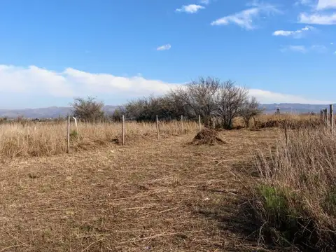 Terreno en Venta en Villa del Prado, Santa María