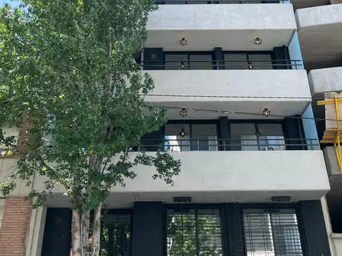 Cochera en Venta en Pichincha, Rosario