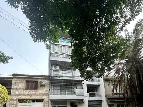 Cochera en Venta en Cinco Esquinas, Rosario