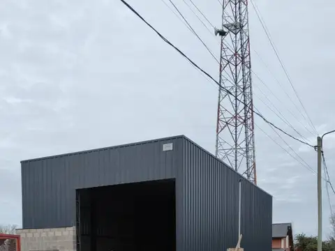 Galpón en Venta en Roldan, San Lorenzo