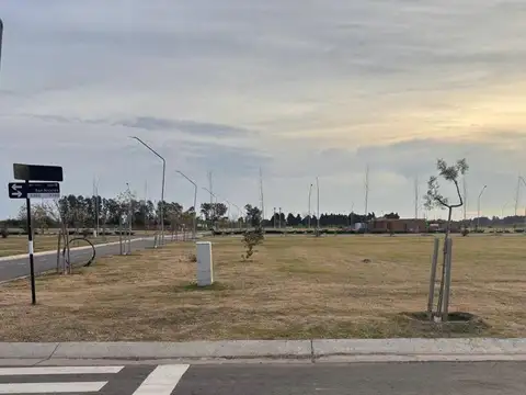 Terreno en Venta en Pueblo Esther, Rosario