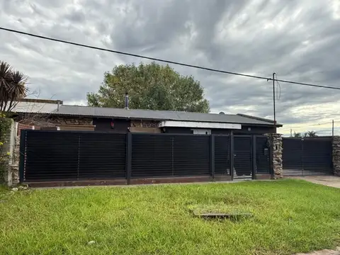 Casa en Venta en Coronel Dominguez, Rosario