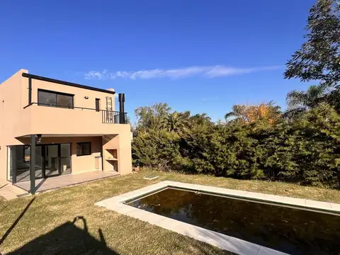 Casa en Venta en Roldan, San Lorenzo