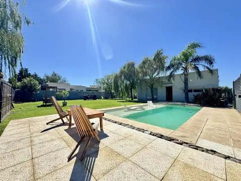 Casa en Venta en Roldan, San Lorenzo