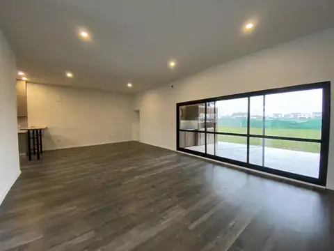 Casa en Venta en Fisherton, Rosario