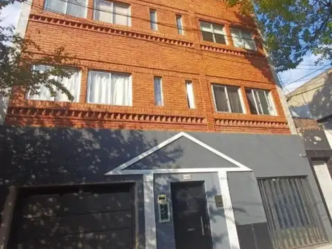 Departamento en Venta en Parque Chacabuco, CABA