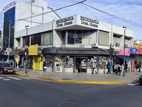 Local en Alquiler en Liniers, Capital Federal