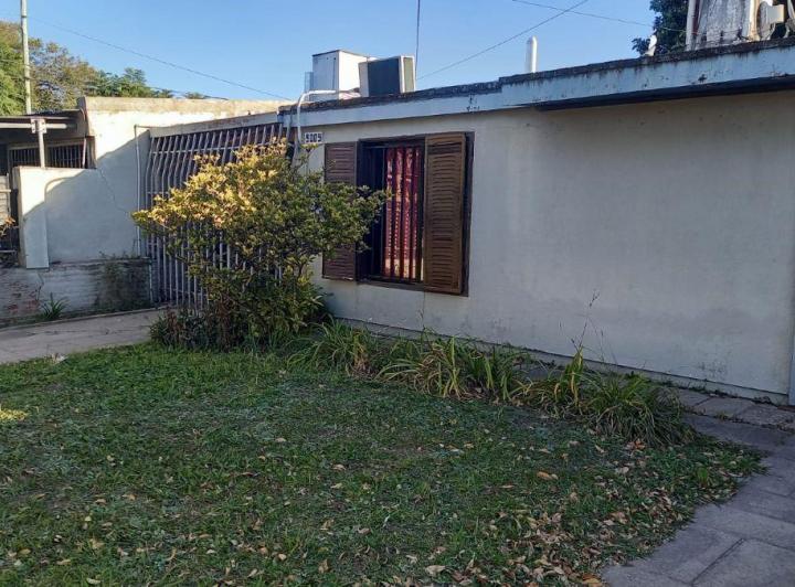 Casa · 130m² · 6 Ambientes · 1 Cochera