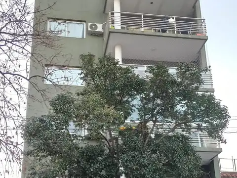 Departamento en Alquiler en Monte Castro, CABA